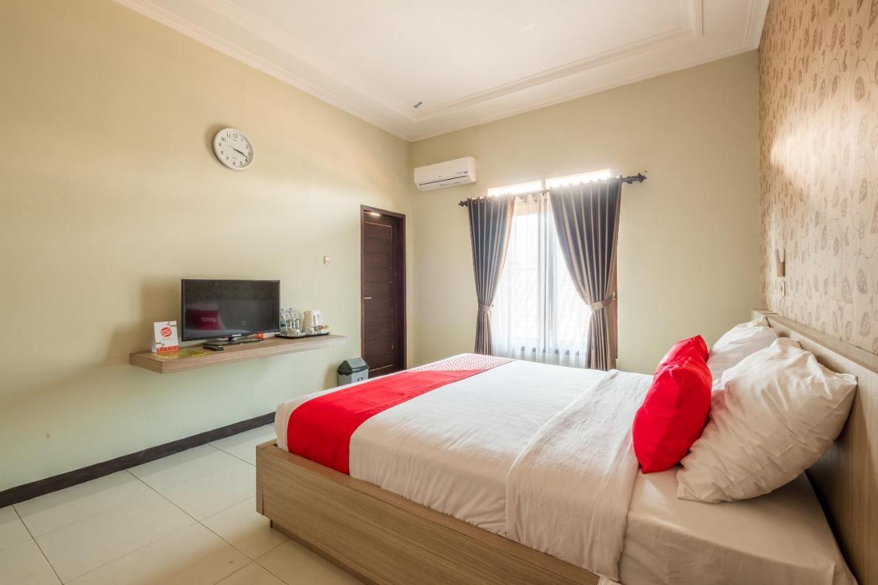 Aleyra Hotel And Villa'S Garut Exterior foto